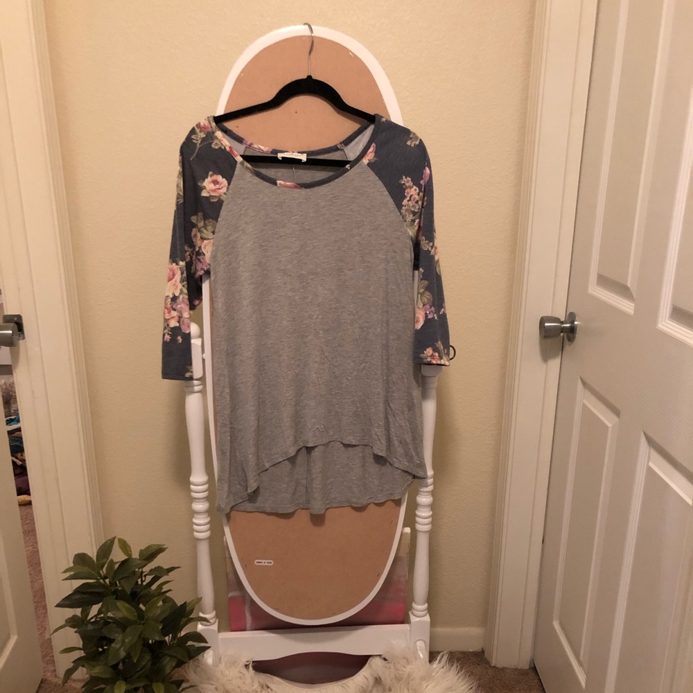 Floral Mid Length Sleeve Shirt